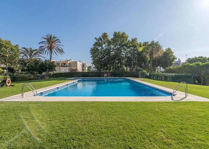 Homes Hesperides Garden * Málaga
