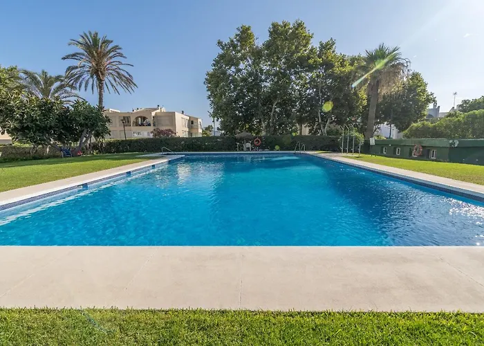 Homes Hesperides Garden