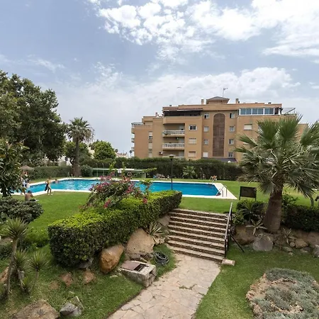 Homes Hesperides Garden * Málaga